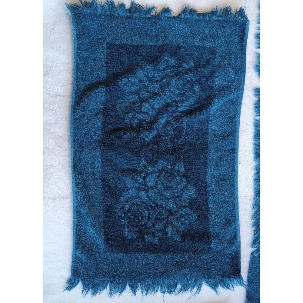 Vintage Sears Blue Rose Fringed Towel Set 5 USA Bath Hand Towel Washcloth 70 MCM